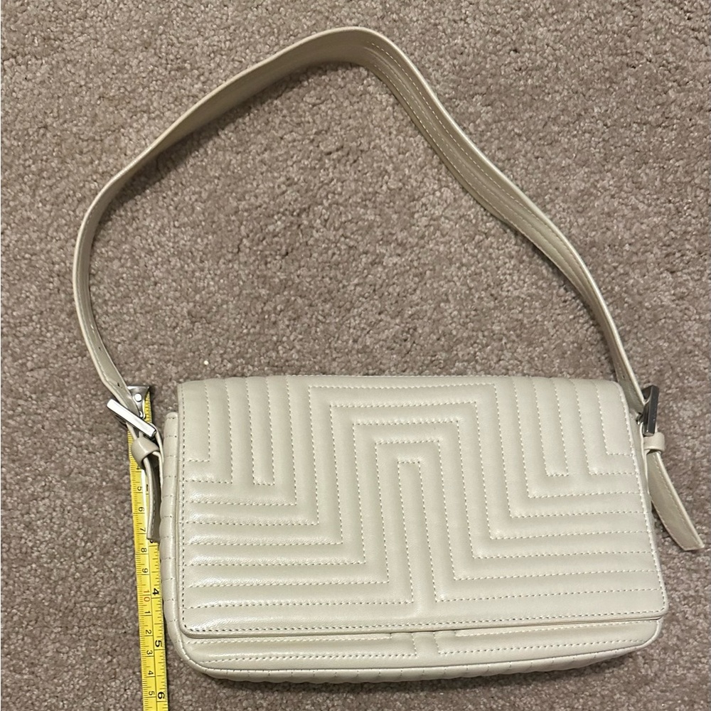 Bally Cream Quilted Shoulder Bag - Women's